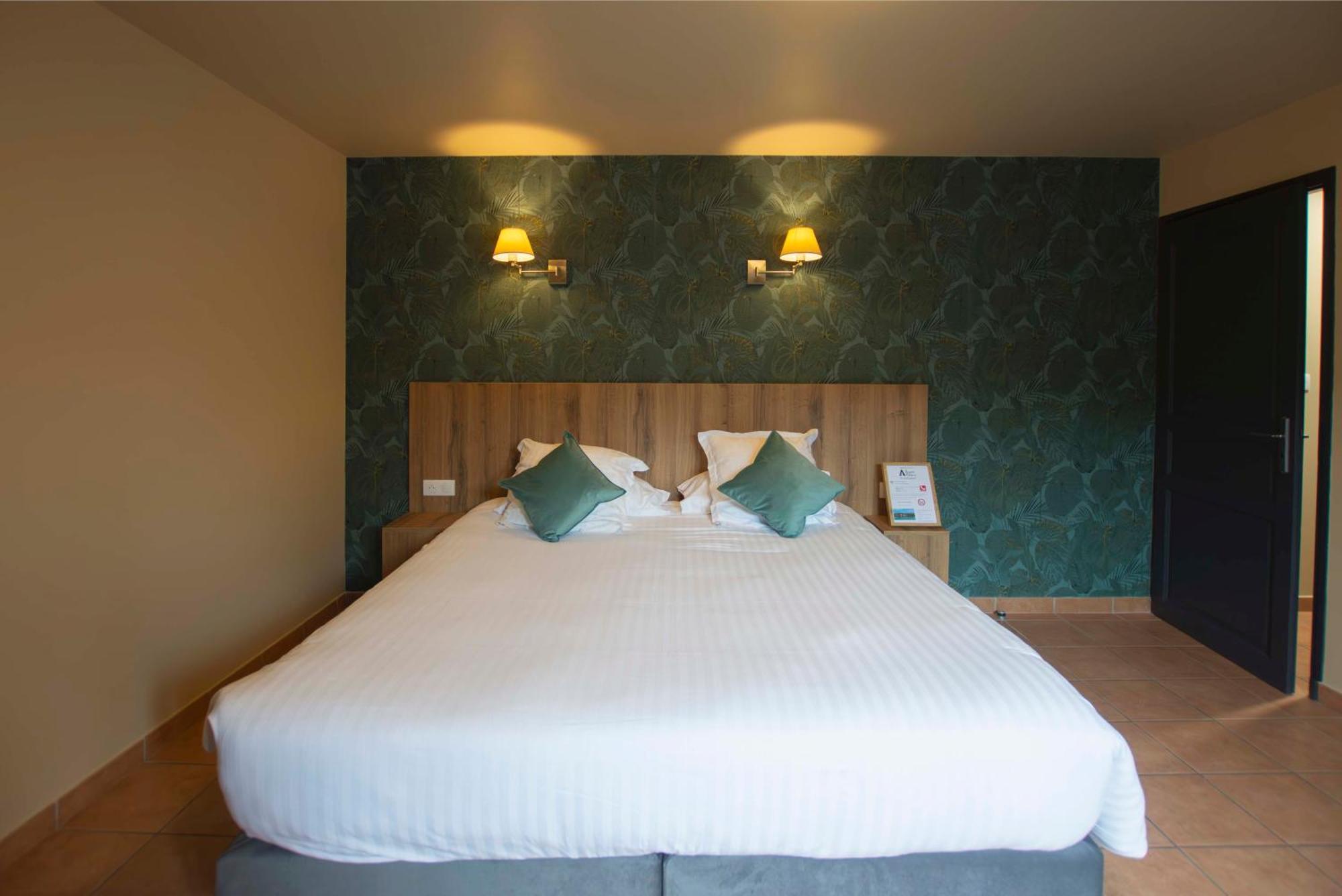 Domaine De La Plagnette Hotel Les Salles Ngoại thất bức ảnh