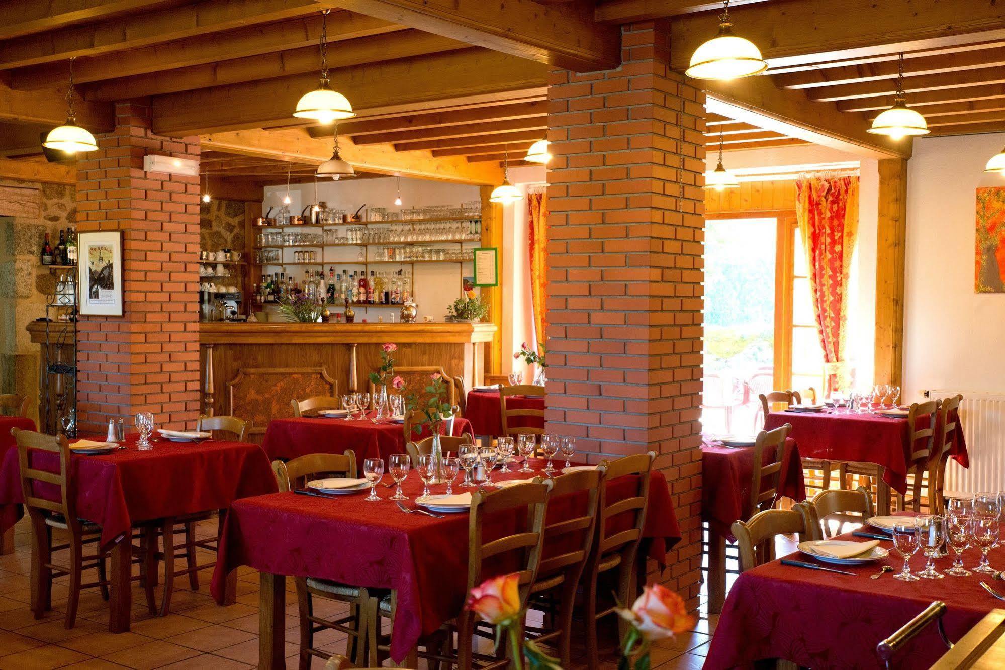Domaine De La Plagnette Hotel Les Salles Ngoại thất bức ảnh